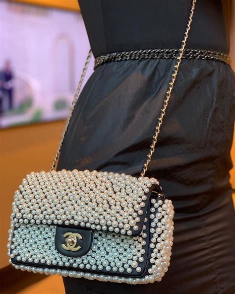 chanel pearl bag 2021